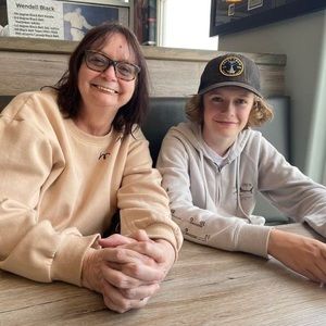 Meet your Posher, Julie